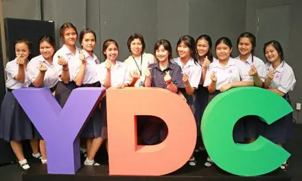 TCDC จับมือ สสวท. และภาคเอกชนเปิด “ชมรมนักออกแบบรุ่นเยาว์” (Young Designer Club)  พัฒนาทักษะการออกแบบและความคิดสร้างสรรค์ในเยาวชน ตอบโจทย์เศรษฐกิจไทยแลนด์ 4.0