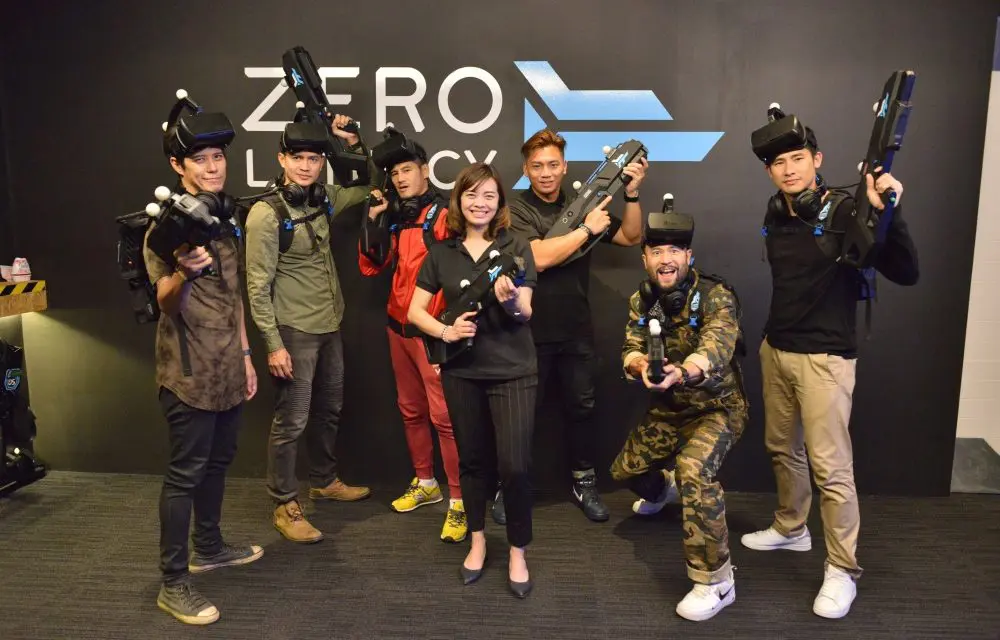 สัมผัสประสบการณ์ระดับโลกสุดมันส์กับ ZERO LATENCY THAILAND  สนามแข่งขัน Virtual Reality แบบไร้สายขนาดใหญ่ที่สุดในไทย เปิดแล้ววันนี้  มาพร้อมเกมใหม่ล่าสุดแบบ PVP ที่สามารถแบ่งฝั่งเพื่อต่อสู้กันได้แห่งแรกในประเทศ