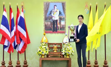 สวยด้วยเก่งด้วย  คว้าแชมป์ King’s Cup 2019 ตัวแทนจากชมรมขี่ม้าชายหาดระยอง- “วราภรณ์ จันทร์แสงสุก” ผู้ชนะจากการแข่งขันประเภทขี่ม้ามาราธอน Endurance ประจำปี 2562