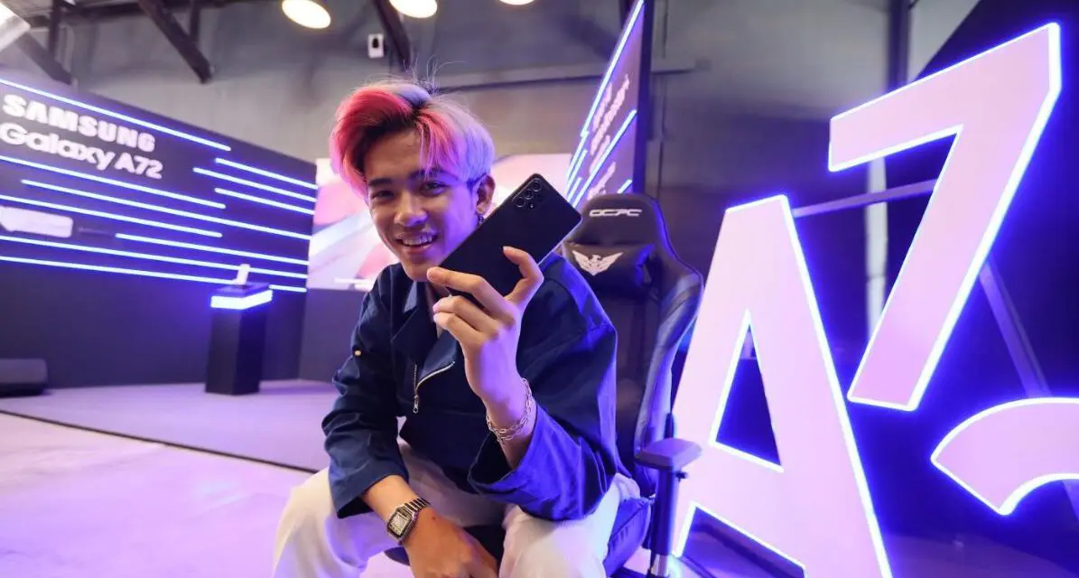 วางจำหน่ายแล้ววันนี้! ซัมซุง Galaxy A72 และ A52 | A52 5G สมาร์ทโฟนของ Gen Z การันตีโดย 2 YouTuber