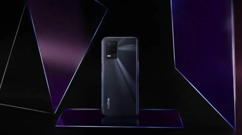 realme 8 Series