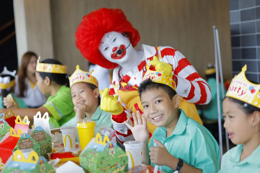 แมคโดนัลด์ แมคโดนัลด์