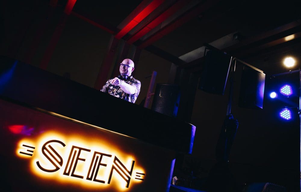 SEEN ขนทัพดีเจดังระดับโลก สร้างสีสันบนรูฟท็อปสุดฮิป พร้อมวิวแม่น้ำเจ้าพระยาแบบพาโนราม่า