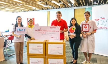 พรูเด็นเชียล ประเทศไทย รวมใจฝ่าวิกฤต COVID-19 บริจาคโลหิต พร้อมมอบหน้ากาก Face Shield แก่สภากาชาดไทย