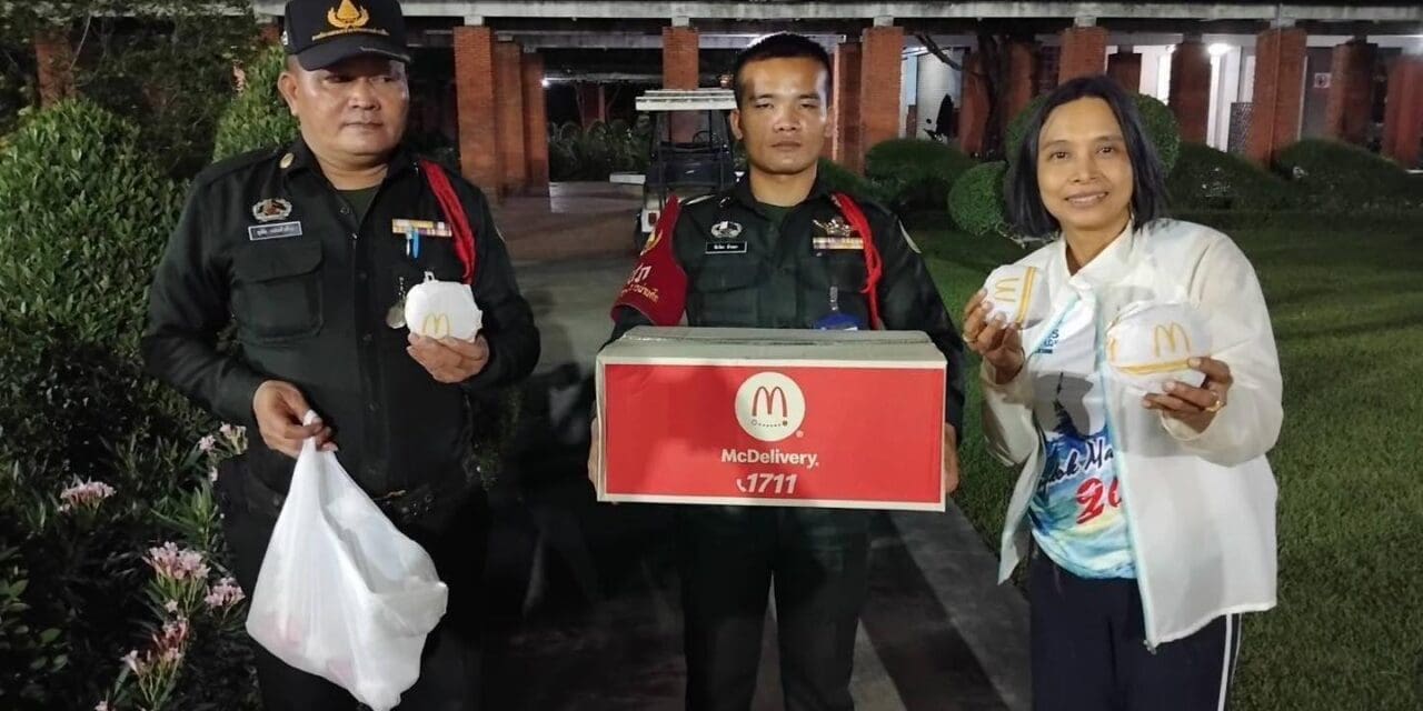 แมคโดนัลด์ได้จัดส่งเบอร์เกอร์กว่า 400 ชิ้น และน้ำดื่ม 200 ขวดให้แก่ผู้ได้รับผลกระทบจากแผ่นดินไหว