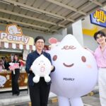 ร้านชานม Pearly สลัดภาพร้านลับในปั๊ม พลิกโฉมใหญ่รอบ 13 ปี ส่ง “น้องเพิร์ลลี่” ปักหมุดแลนด์มาร์คเสริฟความสดชื่นทั่วไทย